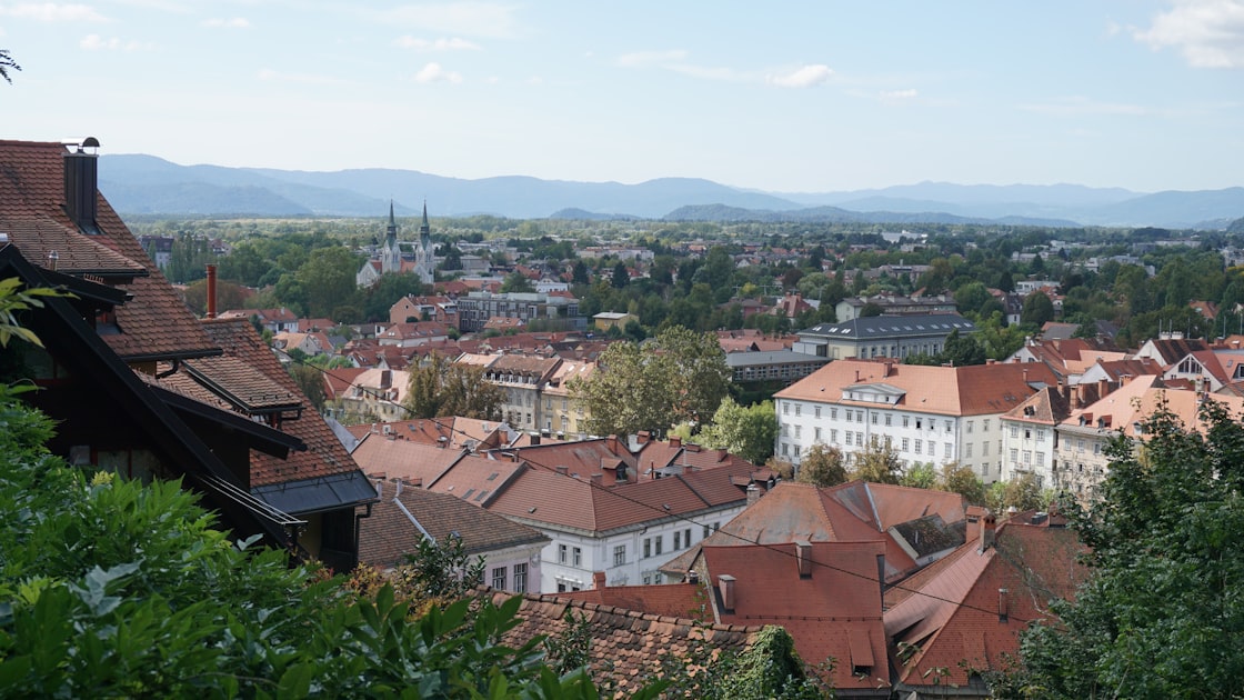 Zgornji Brnik, Slovenia. Hire creative talent in Zgornji Brnik.