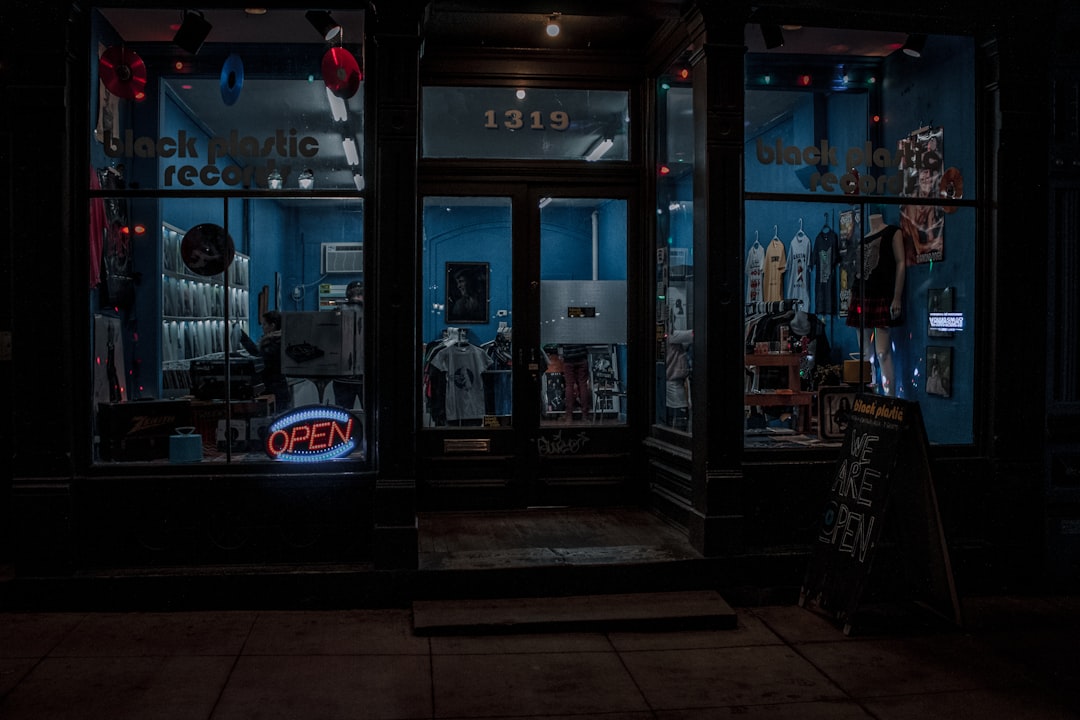 1215 Wine Bar & Coffee Lab