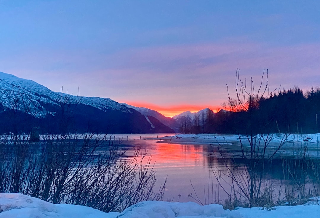 60 Degrees North