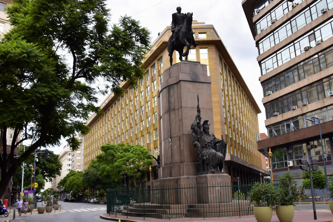 Biblioteca pública municipal Leopoldo Marechal