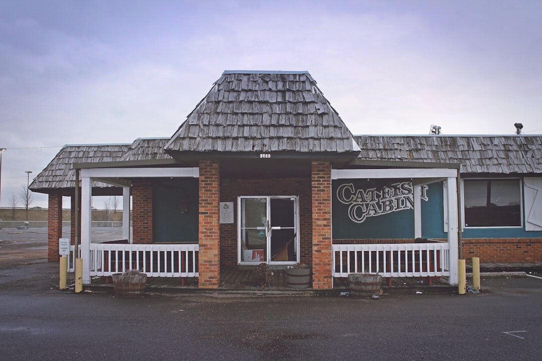 Cat House Cafe