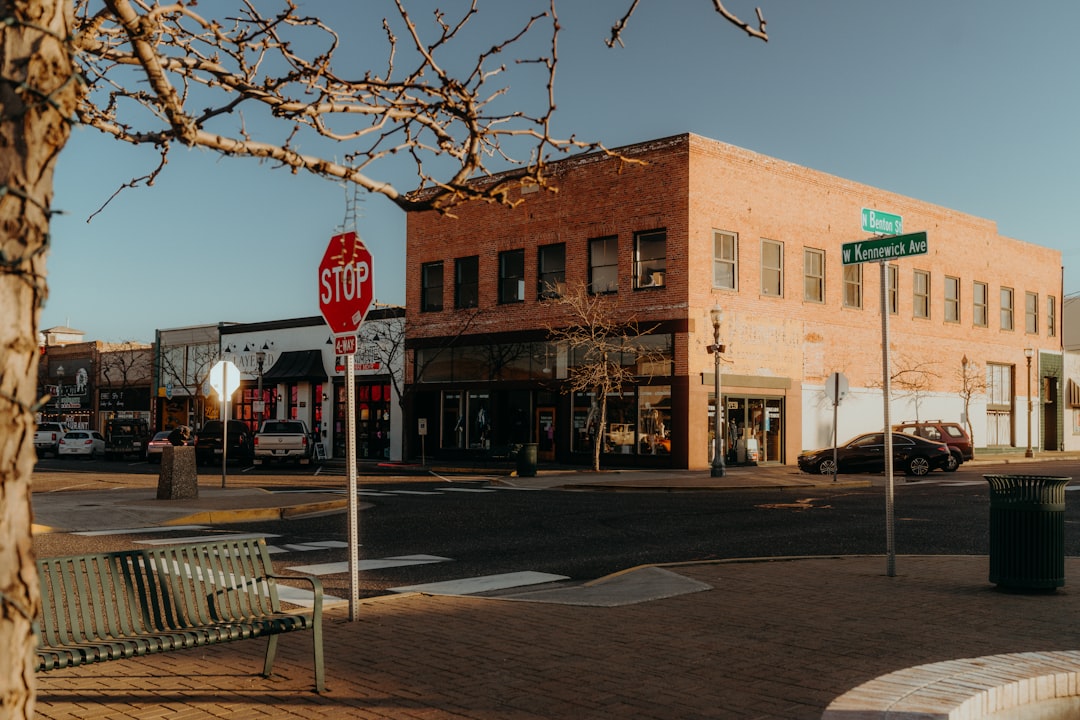 D C's On B Street