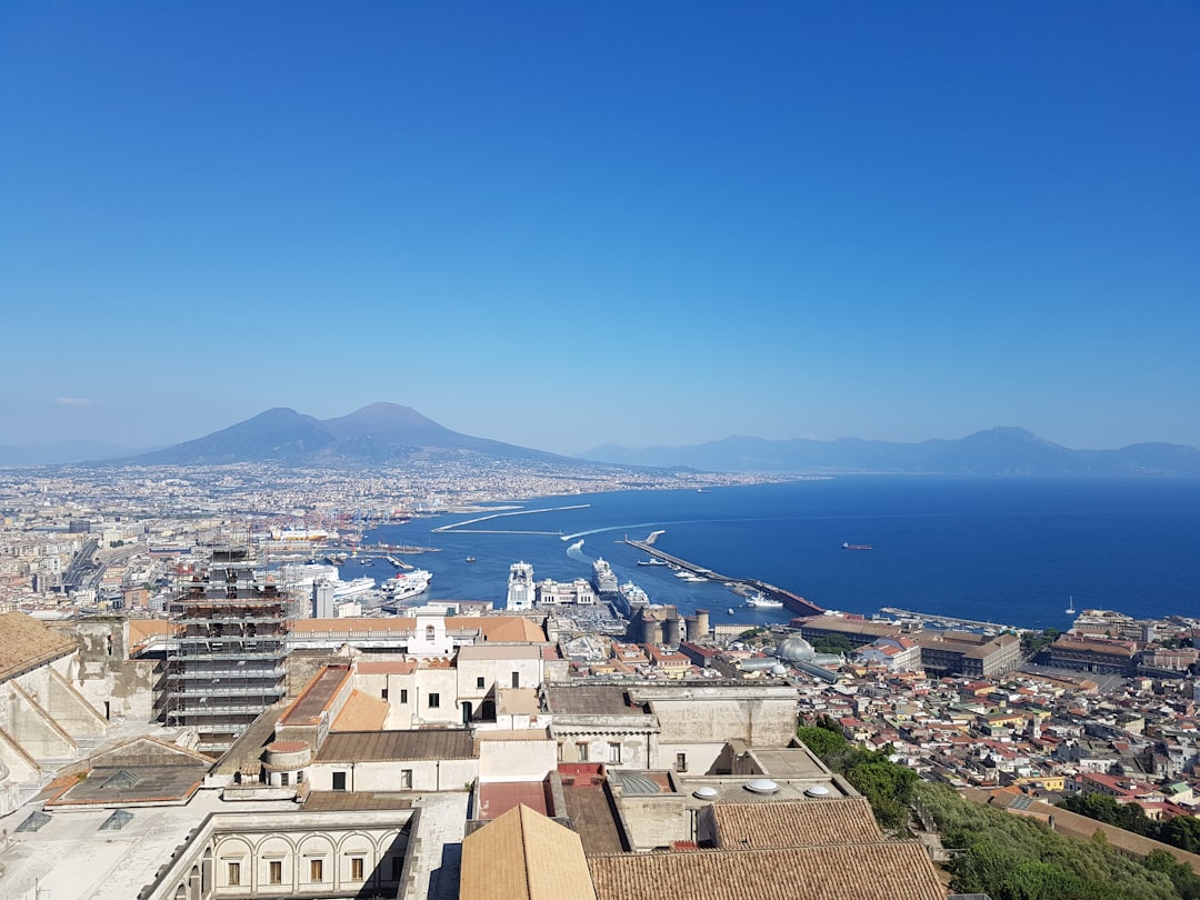 Divine Naples Coffee & Wine