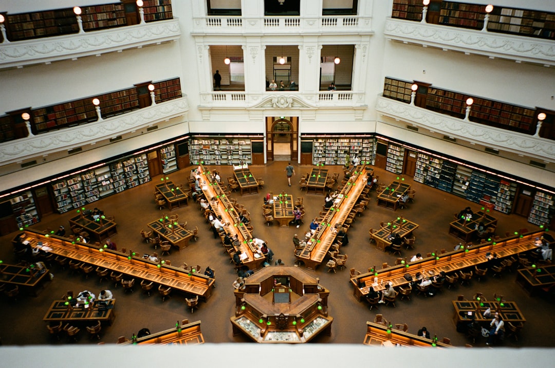 Endeavour Hills Library
