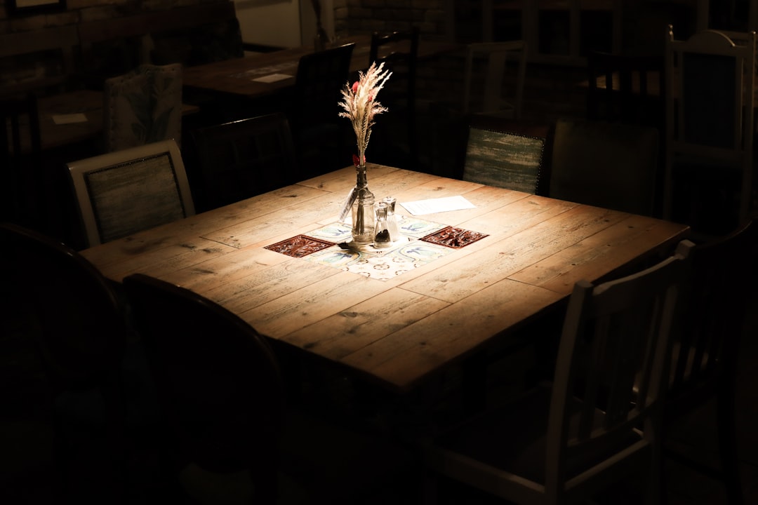 La Petite Table