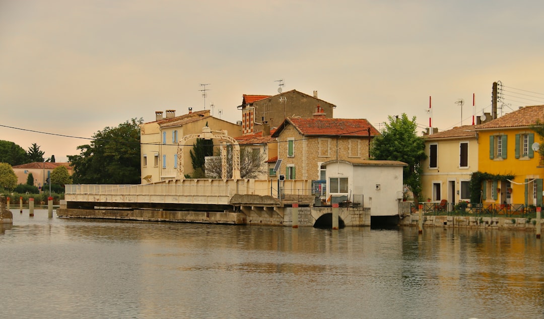 Raquette Club Port Camargue