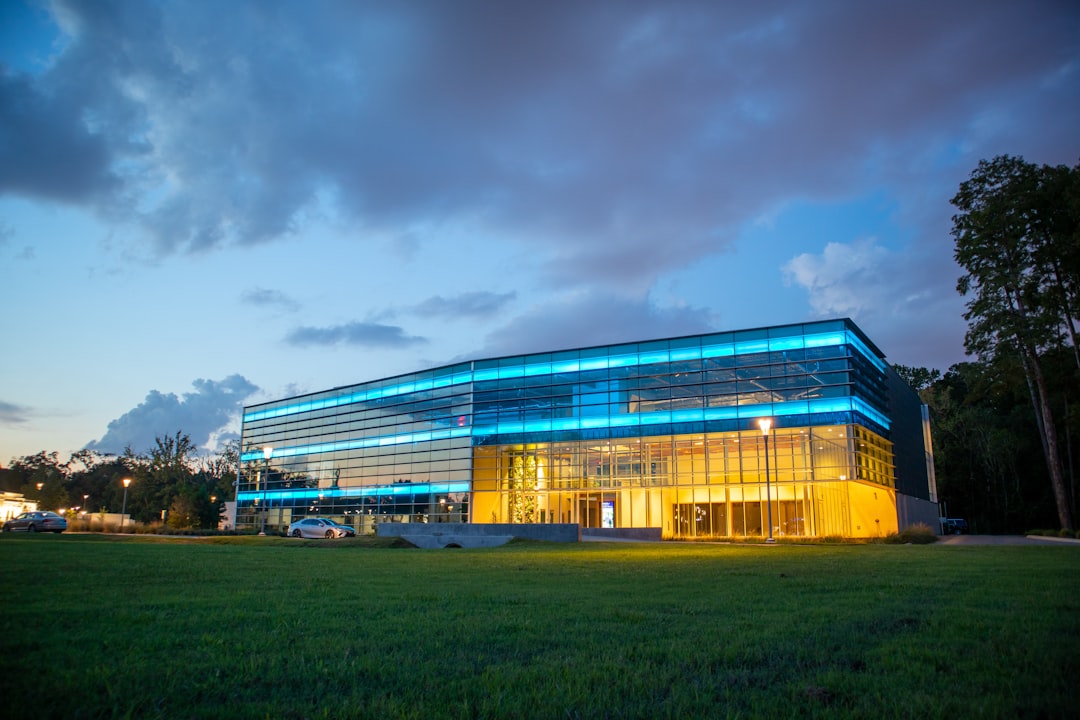 River Center Branch Library