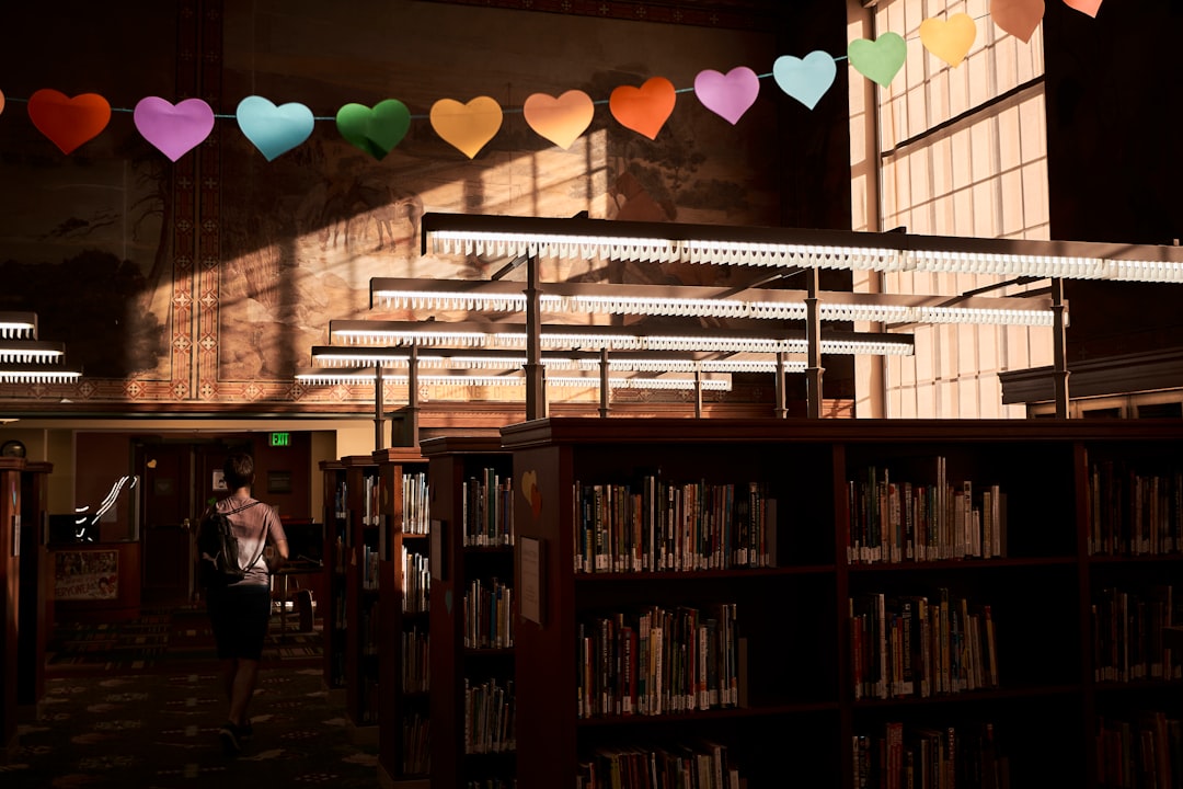 Robertson Branch Los Angeles Public Library
