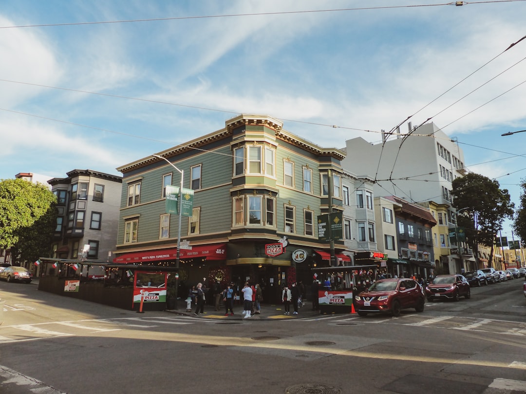 Toast Eatery