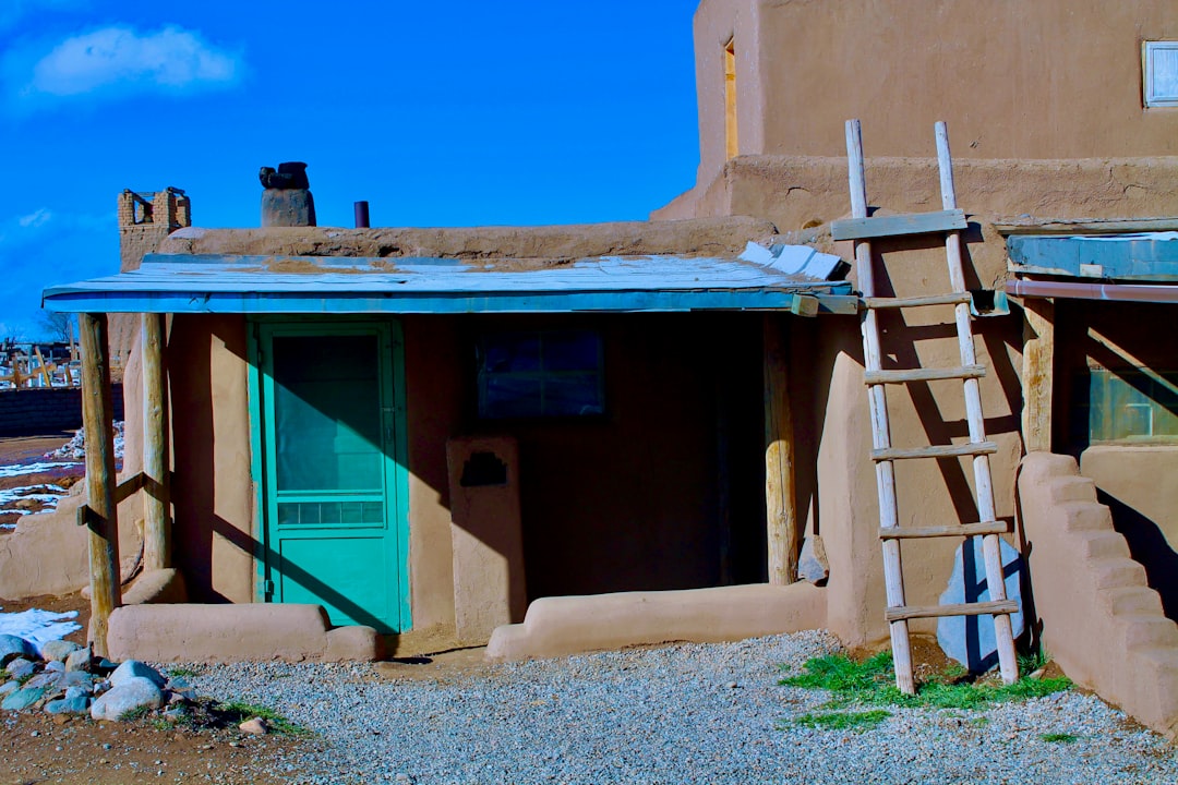 UNM Taos Library
