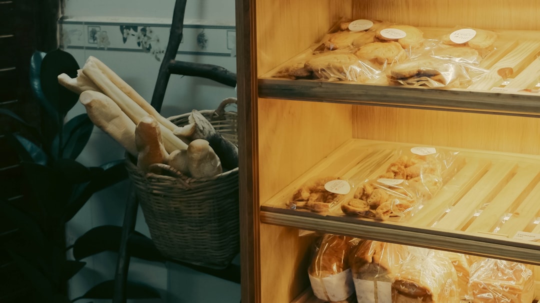 Uthradom Bakery