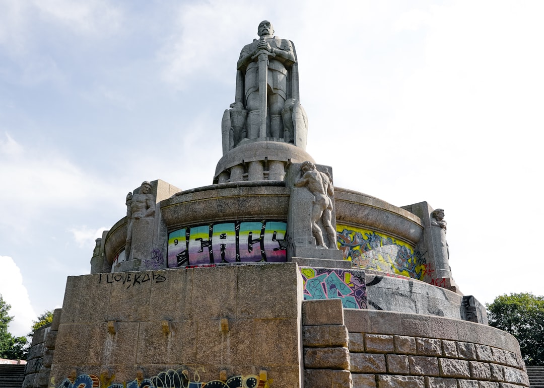 World War Memorial