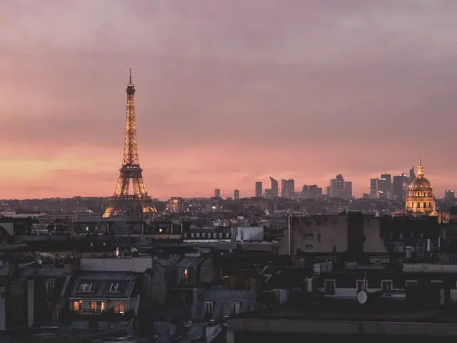 Aast, France. Hire creative talent in Aast.
