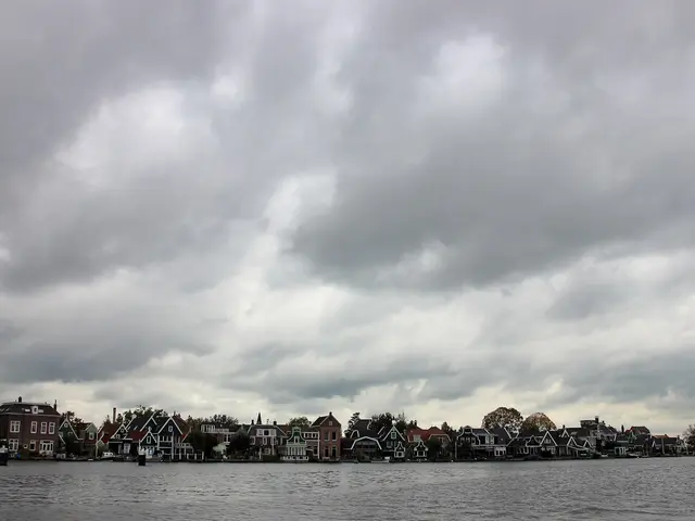 Abbenes, Netherlands. Hire creative talent in Abbenes.