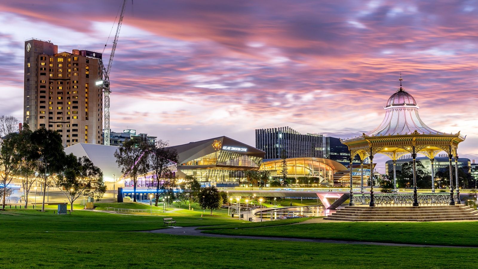Pasadena, Adelaide