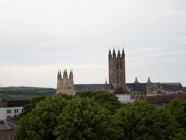Canterbury, United Kingdom. Hire creative talent in Canterbury.