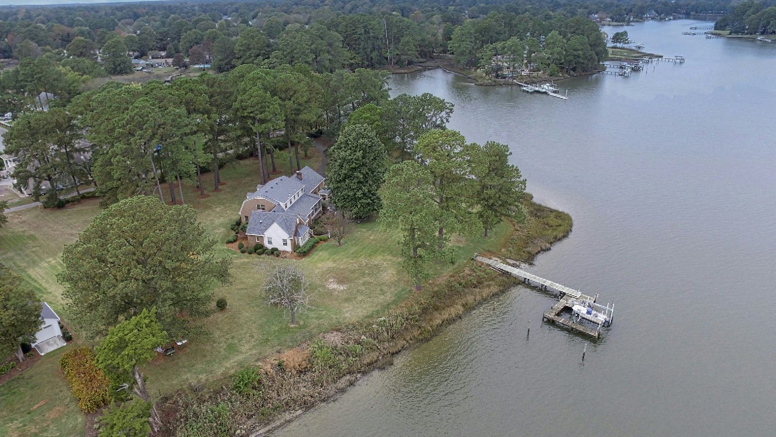 Afton Village, Chesapeake