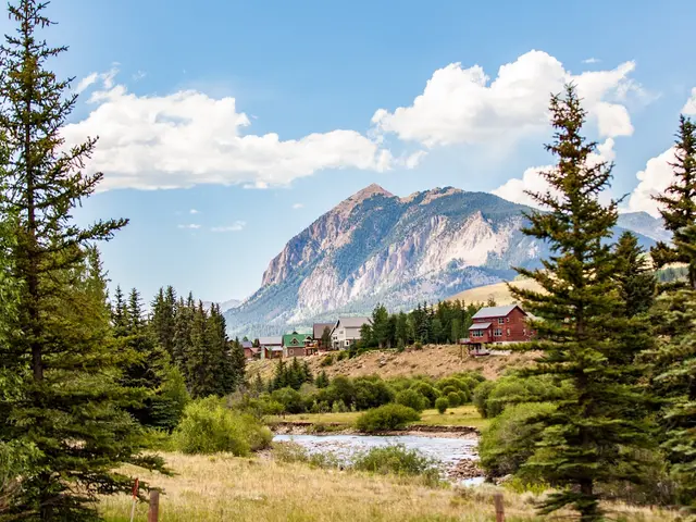 Crested Butte, United States. Hire creative talent in Crested Butte.