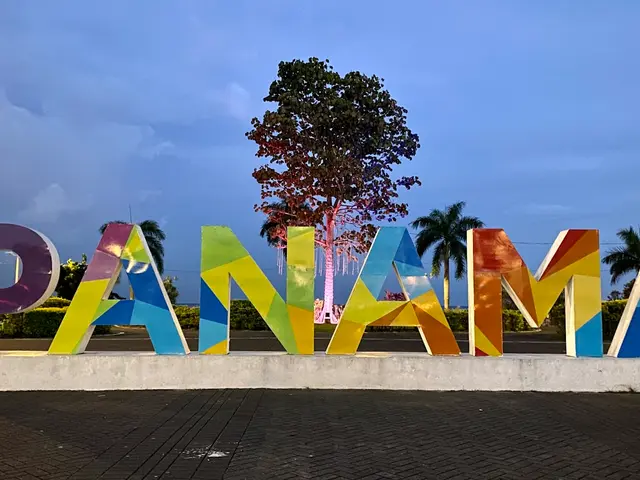 El Valle, Panama. Hire creative talent in El Valle.