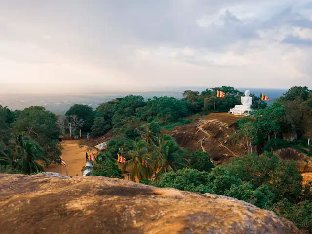 Ella, Sri Lanka. Hire creative talent in Ella.