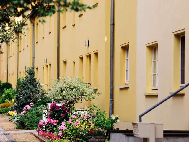 Gera, Germany. Hire creative talent in Gera.