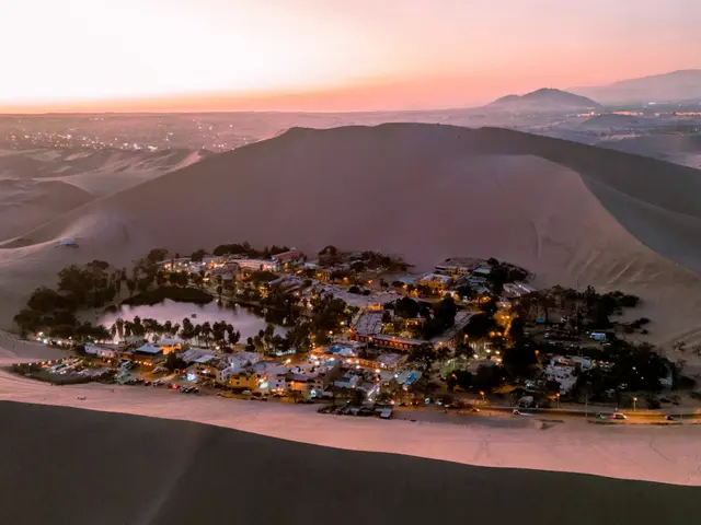 Asociación de Viviendas El Mirador de Comatrana, Huacachina