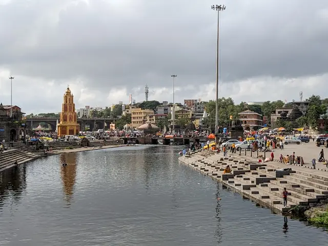 Kudappanakkunnu, India. Hire creative talent in Kudappanakkunnu.