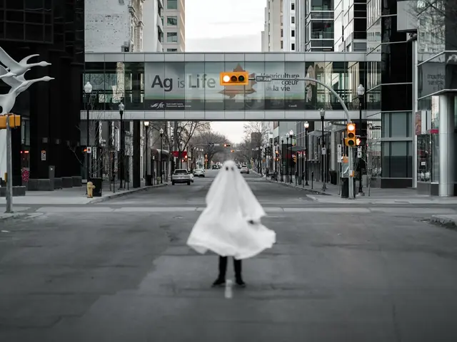 Arnhem Place, Regina