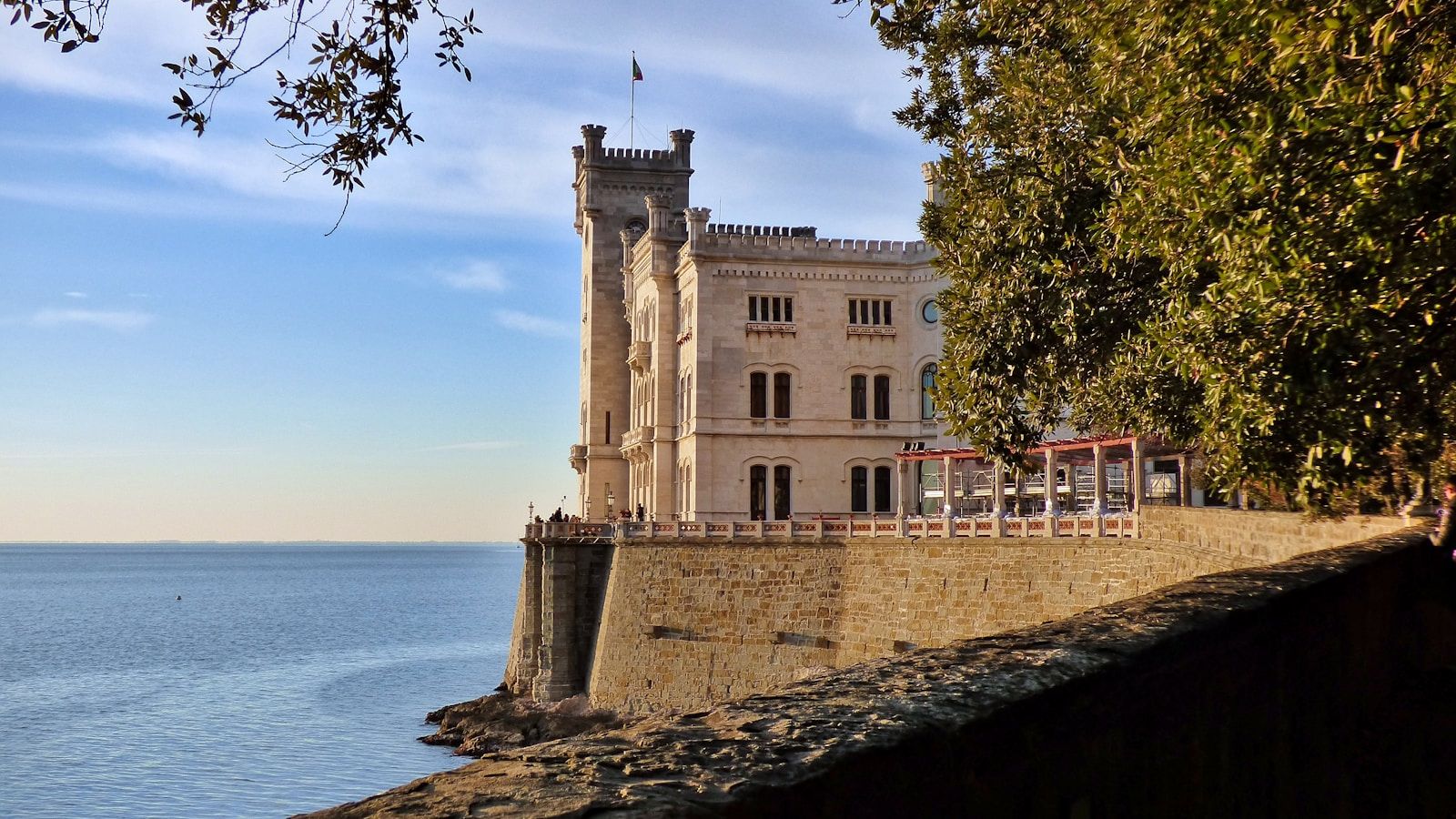 Altura / Judovec, Trieste
