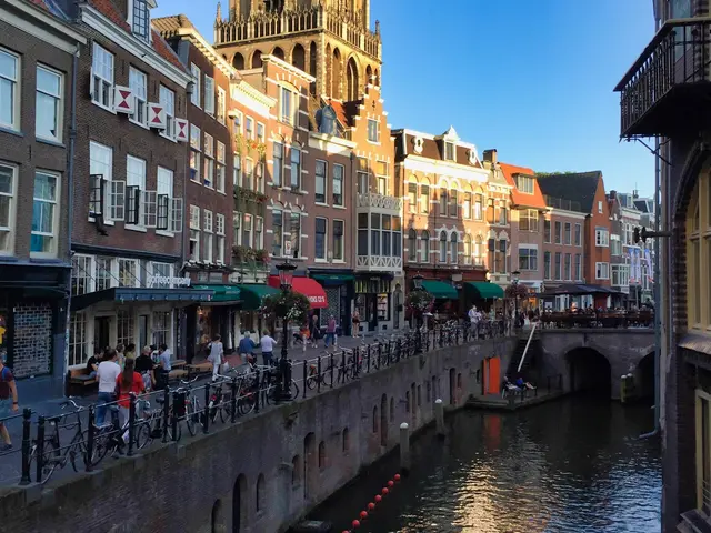 Utrecht, Netherlands. Hire creative talent in Utrecht.