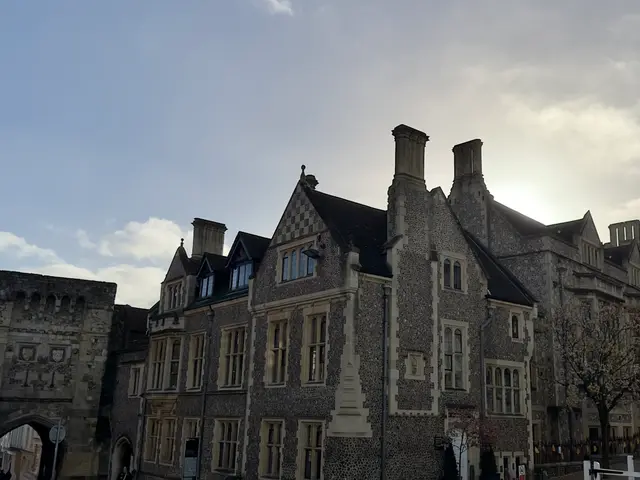 Winchester, United Kingdom. Hire creative talent in Winchester.